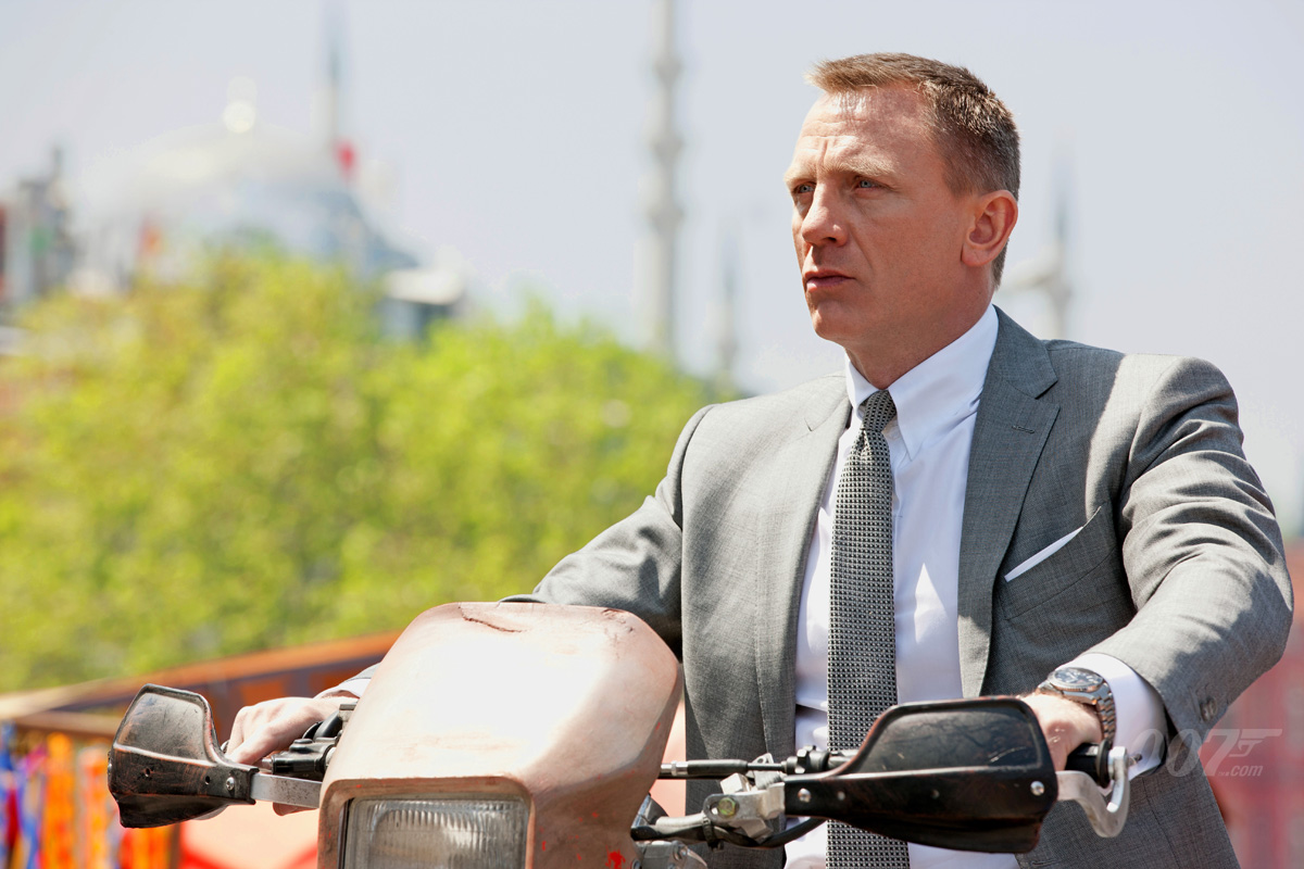 JUEVES 1º DE NOVIEMBRE DE 2012 - Por favor pasen sus datos, pálpitos y comentarios de quiniela AQUÍ para hacerlo más ágil. Gracias.♠ Daniel-Craig-in-SKYFALL-OMEGA-Seamaster