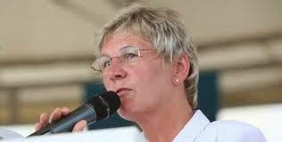 Medjugorje : Ursula Herberg, guérie d'un cancer au pancréas, en juin 2009  T%C3%A9l%C3%A9chargement