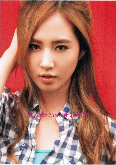 [TRANS] 1st Japan Photobook "HOLIDAY" - SNSD || 01.12.11 Tumblr_lvgv8l41lj1r40rvgo2_500