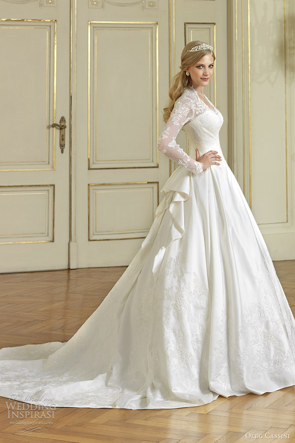 Wedding Dresses New Collection 2012 pics Oleg-cassini-wedding-dresses-2012