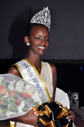 Aurore Kayibanda Umutesi is the new Miss Rwanda 2012 Rwanda1
