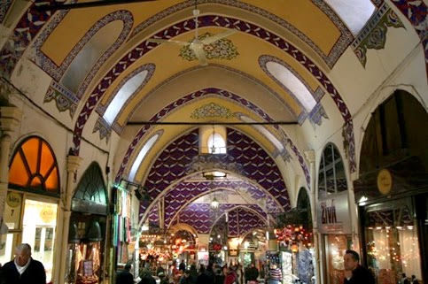  أماكن سياحية جميلة في مدينة اسطنبول مع الصور Grandbazaar