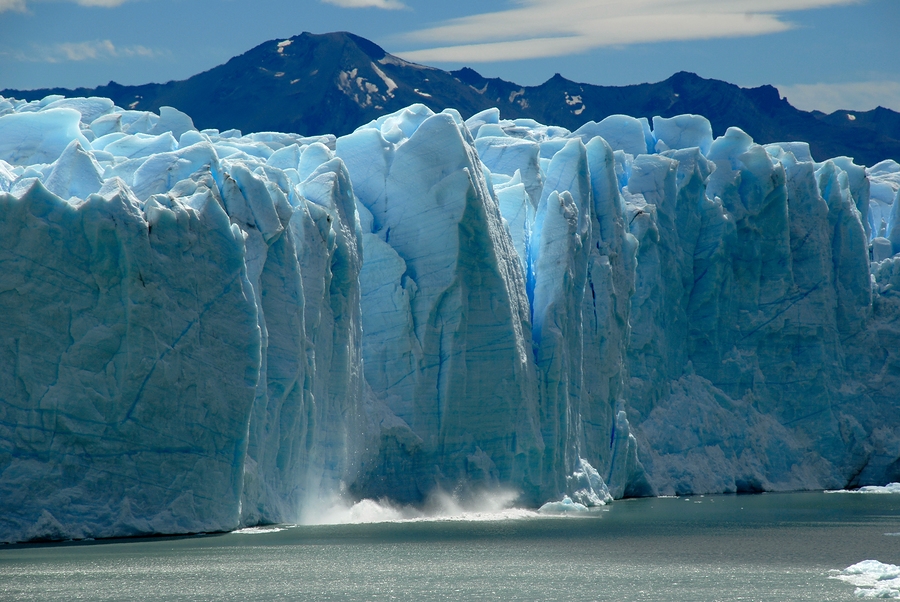 Argentina Perito-moreno-glacier-calafate-tours