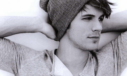 l Eric McJackson l  => HDKISIXHSUCBY (De l'art) Matt-Lanter-Vampires-Suck