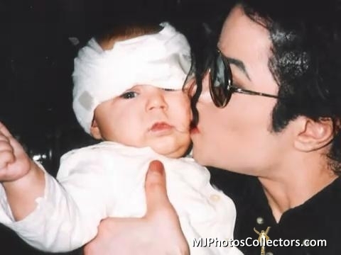 Fotos: Michael & Children News-michael-jackson-18016870-480-360