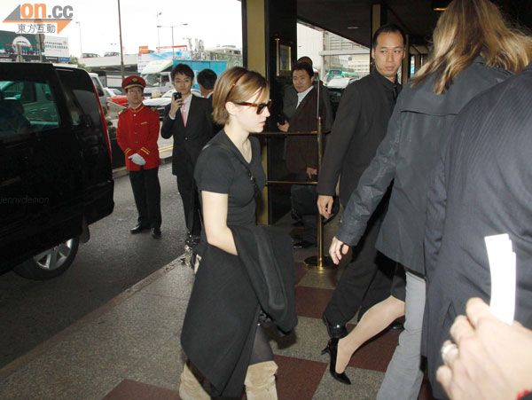 Emma Watson: Candids y Apariciones Públicas [CLOSED] - Página 8 Tumblr_lvsdz7CQBh1qhok8q