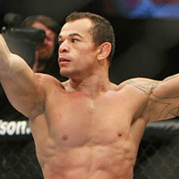 UFC 139: Rafael dos Anjos vs Gleison Tibau agendado para 19 de Novembr Tibau-Gleison-UFN21-3