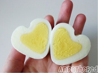 كيفية جعل البيض على شكل قلب  Heart_shaped_egg_10