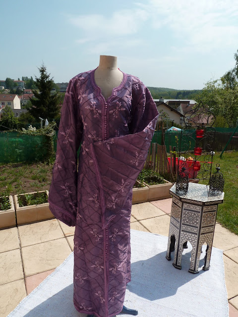 Caftan Safa NEUF P1020567