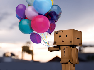 صور دانبو Danbo*رجل الكرتون* من تجميعي,, Danbo_baloons