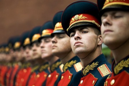 Inilah 4 Negara Kuat di Dunia yang Ditakuti Amerika Russian-military-honor-guard-600x400