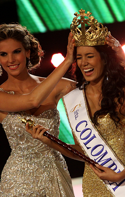 +++ GOLD APPLE 42: COLOMBIA BEAUTY Misscolombia10