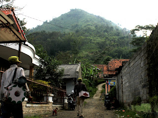 ΣΗΜΑΝΤΙΚΕΣ ΑΝΑΚΑΛΥΨΕΙΣ 105896_gunung-lalakon-soreang-bandung