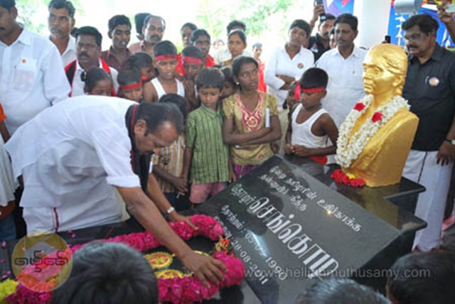 தமிழகத்தில் எழுச்சியுடன் நடைபெற்ற மாவீரர் நாள் 2011 நிகழ்வுகள் Kanchepuram%2B27%2B4