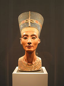 NEFERTITI:"A MAIS BELA CHEGOU" 6