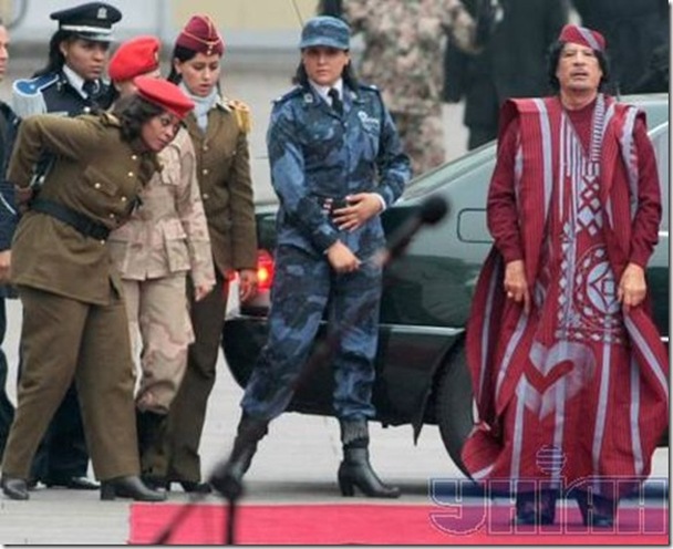 حرص القذافي  الخاص ...... Gaddafi_guard_9292146