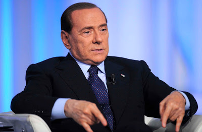 LOGIA - Berlusconi, miembro de la logia masónica P2 (Propaganda Due) Sb_8