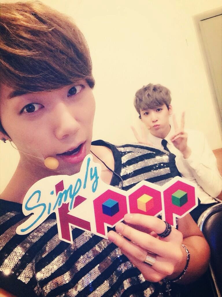 Update twitter de Simply Kpop 94