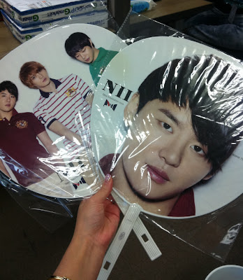 Tweets de GMarket Japan, libro de fans de JYJ; Nii teniendo un JYJ Talk Event Nii02