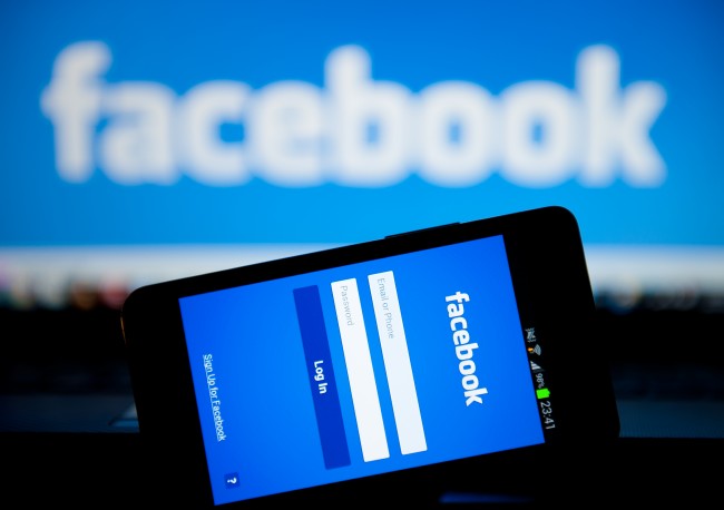 فيسبوك تضيف ميزة جديدة لتأمين اتصالات المستخدمين Facebook-2