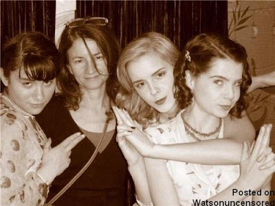 Fan Club de Emma Watson/Hermione Granger!!! Tumblr_lg3o7kkhZk1qc11muo1_500