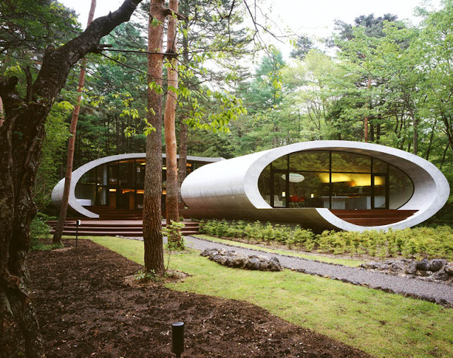 اليابانيين ماخلو مكان ما أستثمروه  Japanese-oval-sushi-roll-house-villa-cottage-1