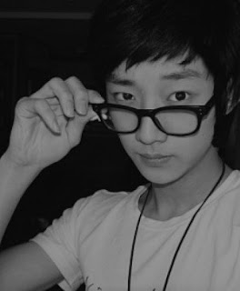 [PICS] Fotos Pre-Debut de Jinyoung. Tumblr_lkqw4eyqc21qimp49o1_400