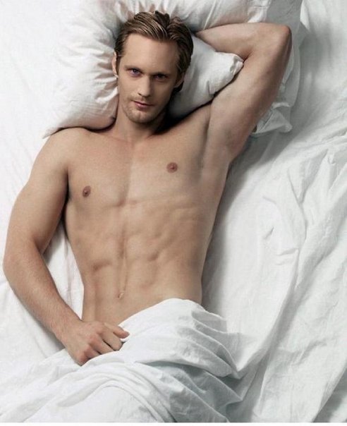 Heures et pensées #5 ¤ - Page 4 Alexander-skarsgard-shirtless