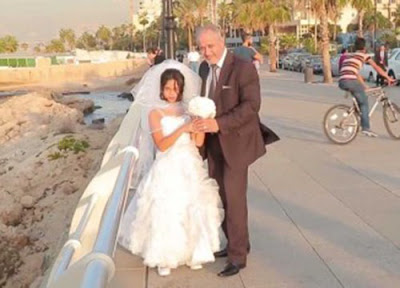 طفلة تتزوج من رجل خمسيني على كورنيش الروشة في بيروت Kafa-1-326x235