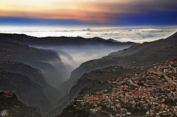 لوحة أسطورية بالغة الجمال من لبنان Valley-Kadisha-Lebanon-04