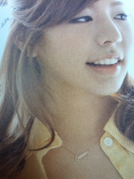 [TRANS] 1st Japan Photobook "HOLIDAY" - SNSD || 01.12.11 Tumblr_lvgxw3Sxw31qcoxdoo1_500