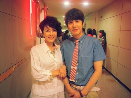 KyuHyun من Super Junior " انها نجمتي لكنها تحب فقط Onew من SHINee "   Kyuhyunkimjungnan