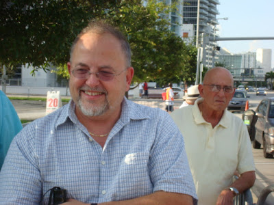 SE HIZO HISTORIA PARA EL EXLIO CUBANO EN MIAMI ARROPADO POR LA TORRE DE LA LIBERTAD  DSC05314