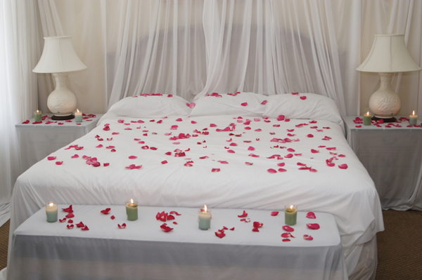 اجعلي غرفة نومك عرفة رومنسية بأبسط الاشياء و بلمسة فنية من يديك 6