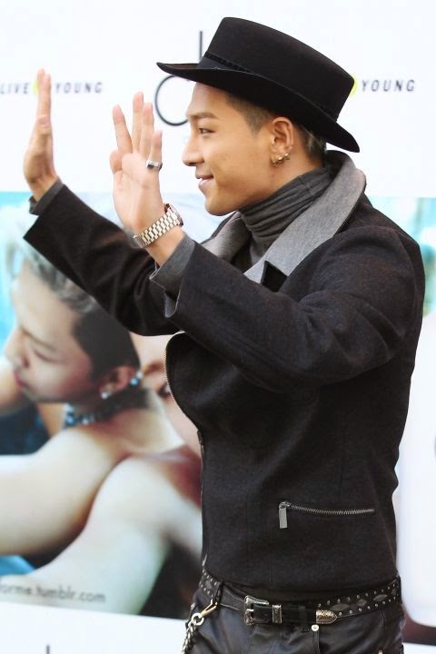 [28/10/14][Vid/Pho] Fan meeting của taeYang cho CK One ở Seoul Taeyang-ck-one-hongdae_053