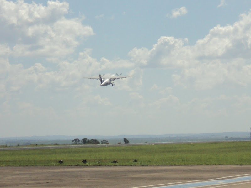 Azul,Trip e Aviação Geral em Peso!!! SBUR/UBA - Pesado - Parte 2 DSC04666