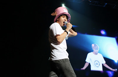 [18.07]Les BEAST au Japon même après le tremblement de terre ! [Photos] 20110718_b2st_japan_fanmeet_5