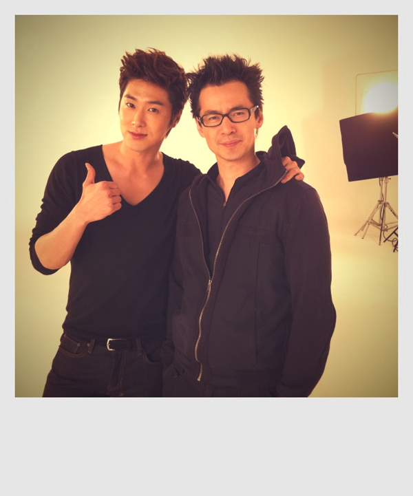 [25/6/2011][Pic] HoMin - John Lee  2pu0phy