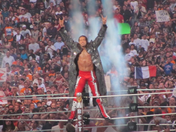 Resultados Destino. Edge%2527s_Wrestlemania_XXVI_entrance