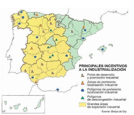 'La derecha debe dejar sus complejos y defender la Nación española' Polos