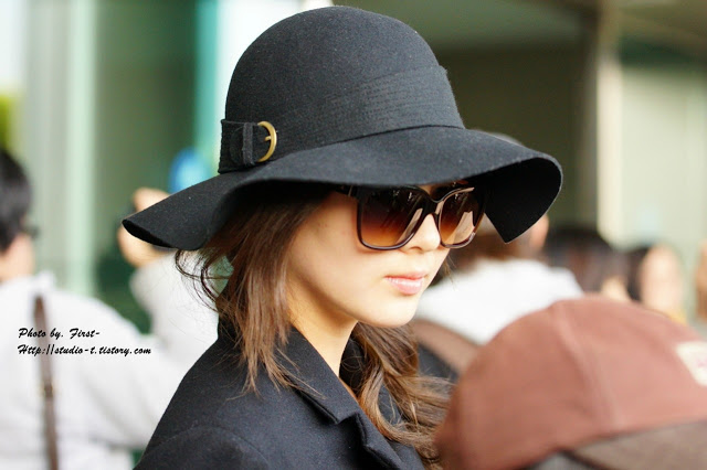 [PICS] SNSD @ Gimpo Airport arrival from Japan || 01.03.12  FOfvI