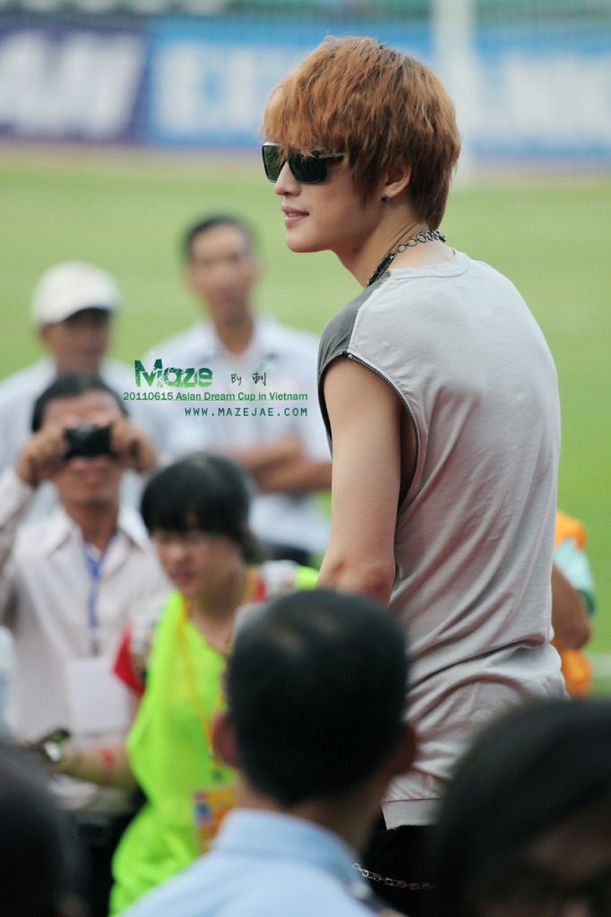 Nuevas fotos de JaeJoong viendose hermoso en Vietnam por Maze  54117164201106161735107722696794087_003