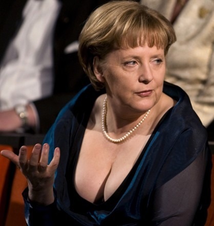 Canne avec le moulinet Stradic en spinning ? Angela-merkel-decollete