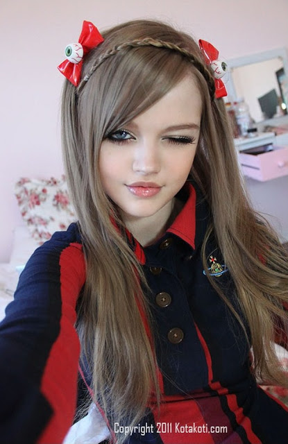 صور باربي الحقيقية KotaKoti-a-16-Year-Old-Teen-a-Real-Life-Barbie-002