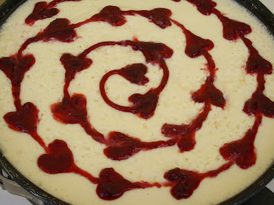 CHEESECAKE ΜΕ ΣΑΛΤΣΑ RASPBERRIES IMG_0035