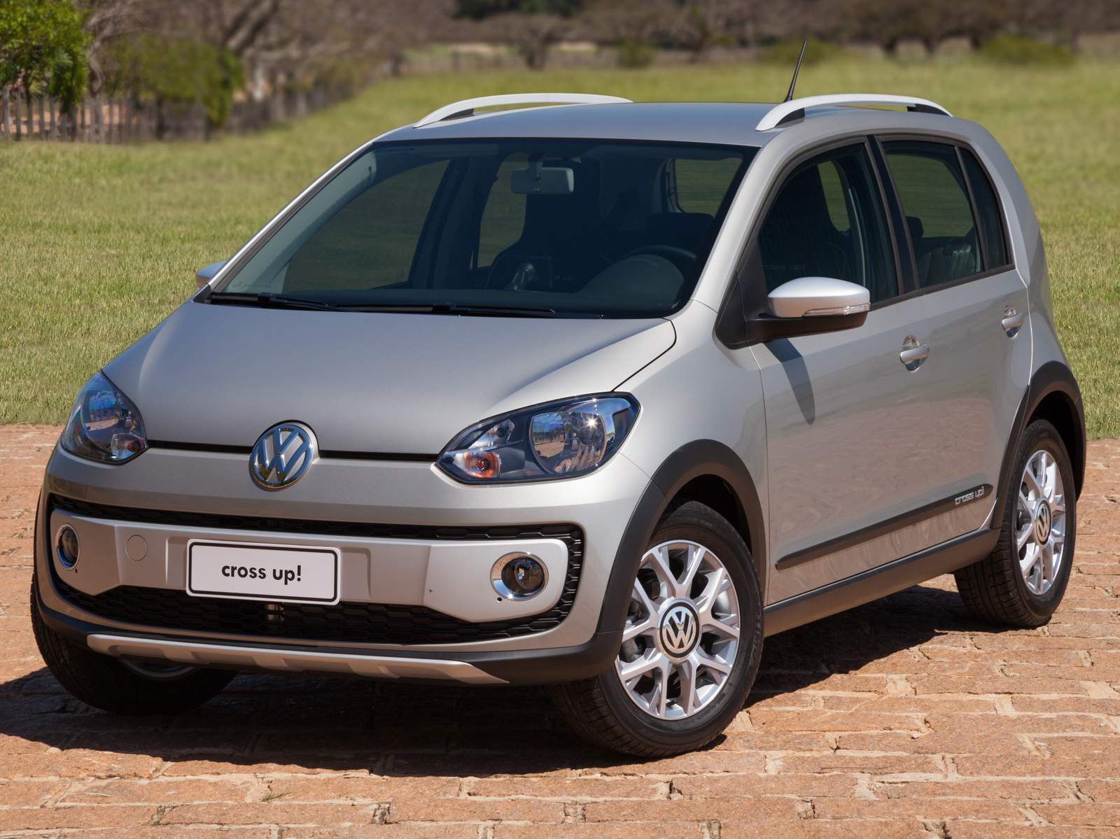 VW/Volkswagen Up! - Página 21 Cross%2Bup%21%2B%2824%29