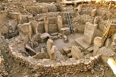 Goblecki Tepe - You May Question Everything After Watching This... Gobekli-Tepe-photo