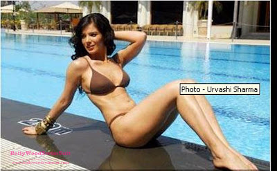 Hot Urvashi Sharma in Bikini 2