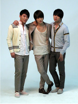 [Trans] 20100723 Bộ ba chụp ảnh cho Lotte Duty Free - Tường thuật lại buổi chụp Lotte02