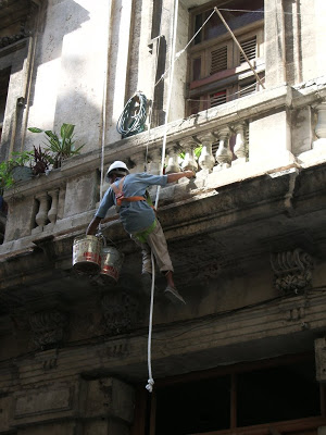 FOTOGALERIA DE LA COTIDIANIDAD EN CUBA  ColgadoSoga